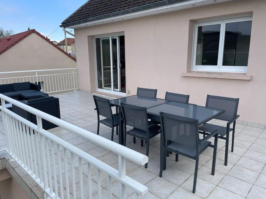 Maison D'Hotes Baslieux-sous-Chatillon Exteriör bild